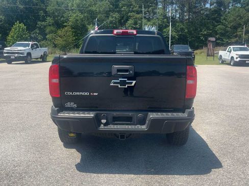 Used 2018 Chevrolet Colorado ZR2 AWD/4WD image 12