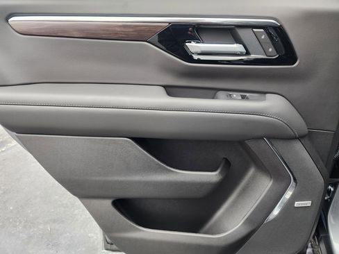 New 2026 Chevrolet Tahoe Z71 w/ Comfort Package image 17