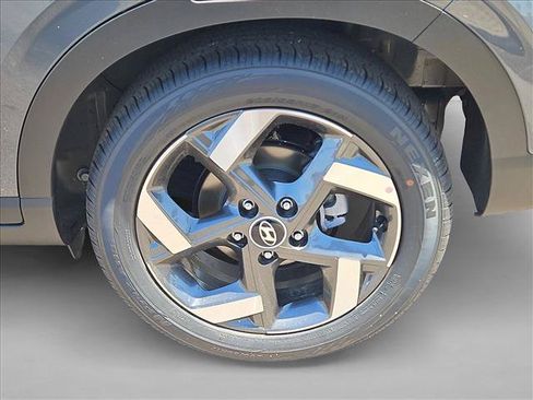 New 2026 Hyundai Venue SEL FWD image 10