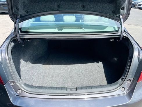 Used 2017 Honda Accord EX-L image 28