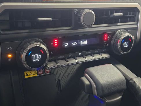 New 2026 Toyota 4Runner 4WD image 32