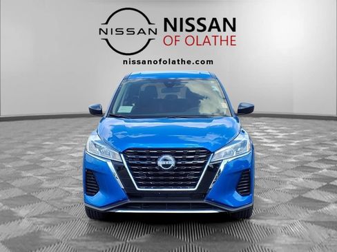 Used 2025 Nissan Kicks Play S FWD image 32