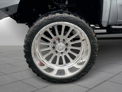 Used 2024 GMC Sierra 2500 Denali Ultimate w/ Max Trailering Package image 11