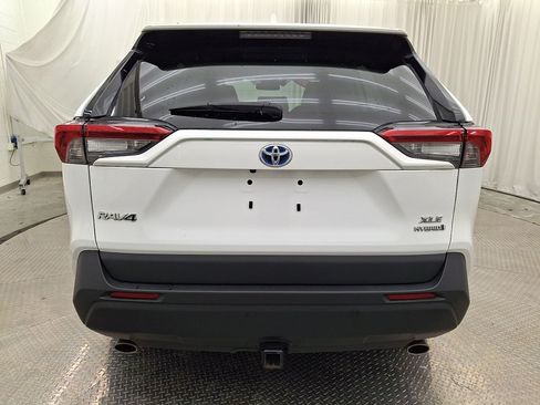 Certified 2022 Toyota RAV4 XLE w/ Convenience Package AWD/4WD image 27