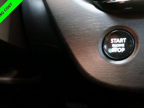 Certified 2025 Nissan Murano SL w/ Cargo Package image 24