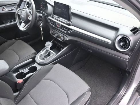Used 2024 Kia Forte LXS image 37