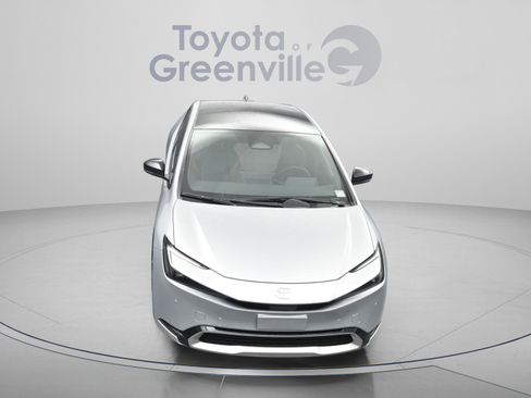 New 2026 Toyota Prius Plug-In Hybrid FWD image 24