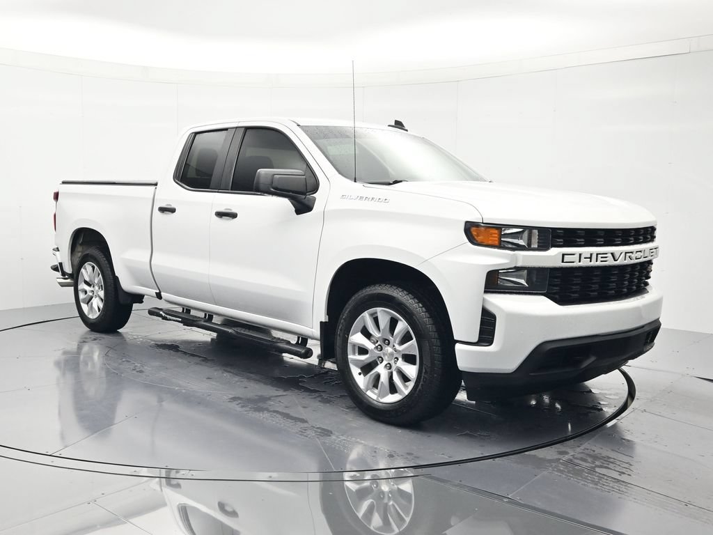 Used 2021 Chevrolet Silverado 1500 Custom RWD image 3