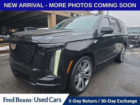 Used 2025 Cadillac Escalade Sport Platinum w/ LPO, Floor Liner Package image 1