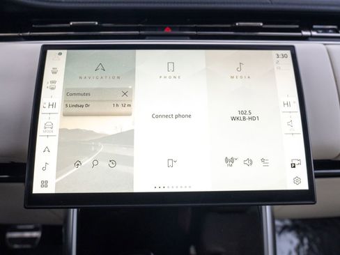 Used 2025 Land Rover Range Rover SE image 22