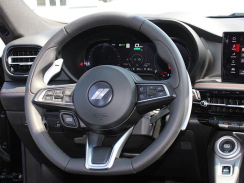 Used 2024 Dodge Hornet R/T w/ R/T Blacktop Package AWD/4WD image 25