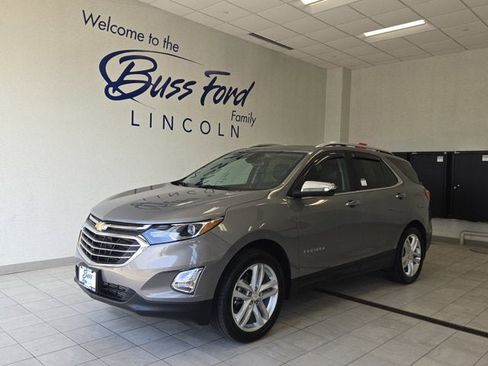 Used 2018 Chevrolet Equinox Premier AWD/4WD image 1