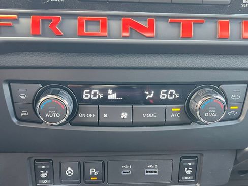 New 2026 Nissan Frontier PRO-4X w/ Pro-4x Convenience Package image 4