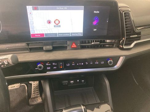 Certified 2023 Kia Sportage X-Pro Prestige AWD/4WD image 2