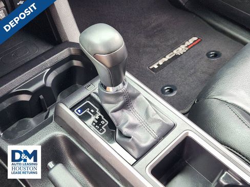 Used 2023 Toyota Tacoma TRD Off-Road image 26