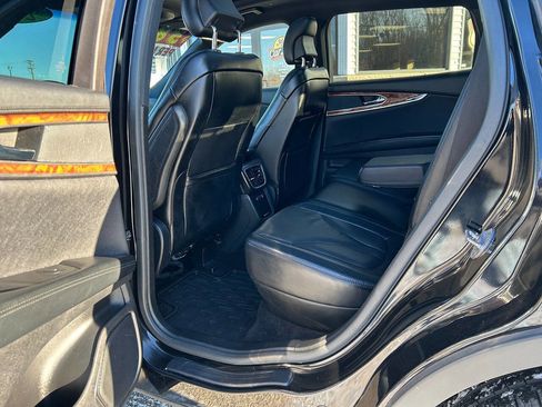 Used 2016 Lincoln MKX Reserve w/ Technology Package image 14