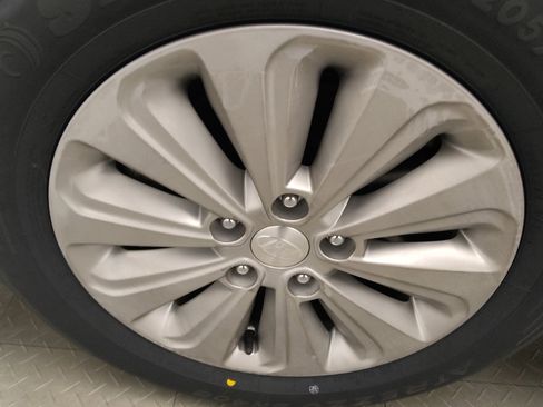 Used 2016 Hyundai Sonata SE image 31