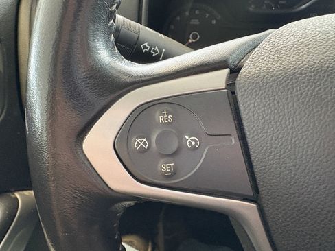 Used 2020 Chevrolet Colorado LT w/ LT Convenience Package image 12