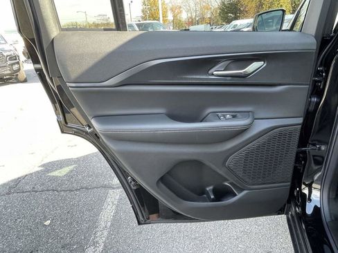 New 2025 Jeep Grand Cherokee Laredo image 20