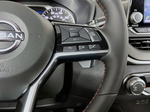 New 2025 Nissan Altima 2.5 SR image 15