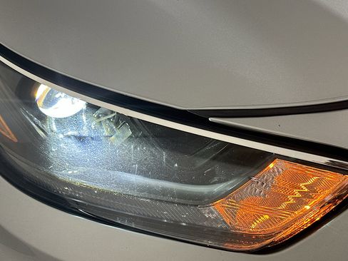 Used 2023 Toyota Highlander LE image 9