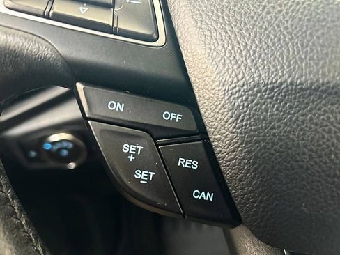 Used 2019 Ford EcoSport Titanium AWD/4WD image 17