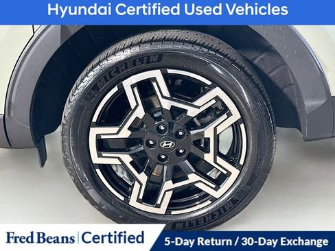 Certified 2025 Hyundai Santa Cruz Limited AWD/4WD image 10