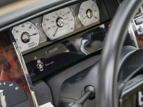 Used 2011 Rolls-Royce Ghost image 74