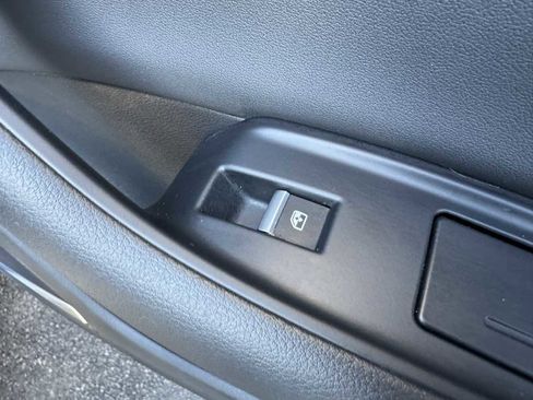 Used 2021 Audi Q8 Premium Plus image 39