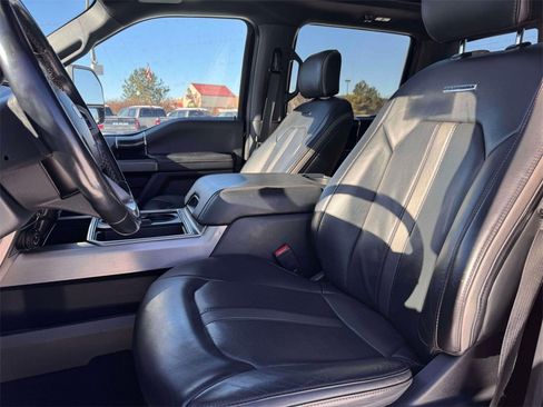 Used 2022 Ford F350 Platinum image 15