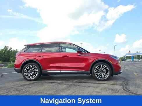 Used 2021 Lincoln Corsair Reserve w/ Equipment Group 201A AWD/4WD image 2