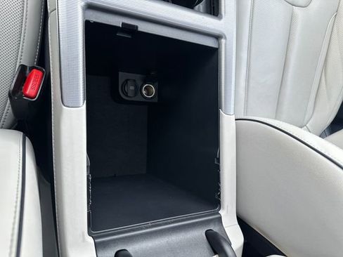 Used 2023 Hyundai Palisade Calligraphy image 19