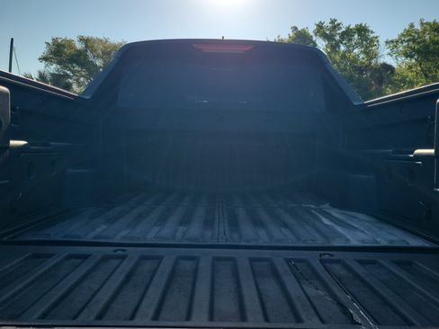 Used 2023 Hyundai Santa Cruz SE image 7