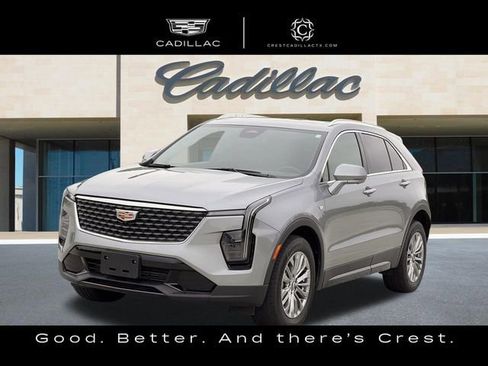 Certified 2025 Cadillac XT4 Premium Luxury FWD image 11
