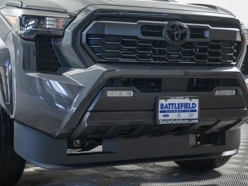 Certified 2026 Toyota Tacoma TRD Sport image 15