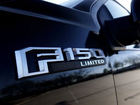 Used 2019 Ford F150 Limited w/ Trailer Tow Package image 30