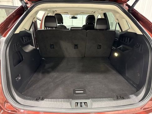 Used 2016 Ford Edge Titanium w/ Technology Package image 17