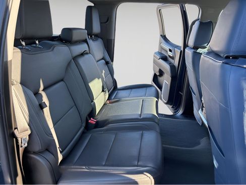 Used 2023 GMC Sierra 1500 SLT w/ SLT Premium Package image 26