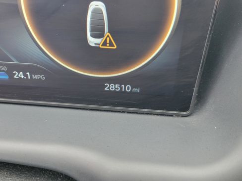 Used 2023 Hyundai Santa Cruz SEL w/ Activity Package image 21