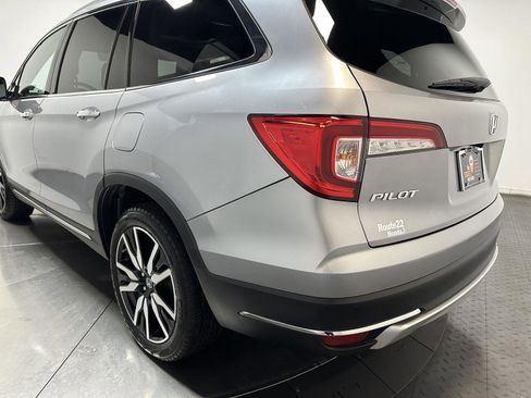 Used 2020 Honda Pilot Touring image 10
