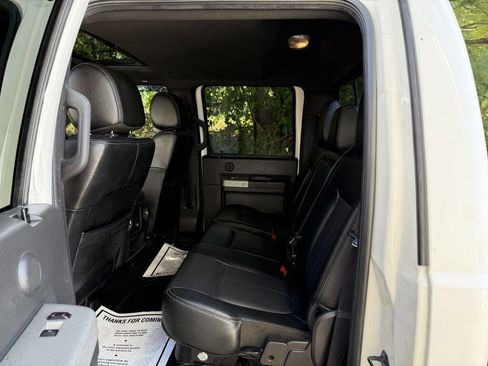 Used 2014 Ford F250 Lariat image 12