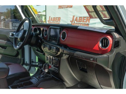 Used 2023 Jeep Wrangler Unlimited Rubicon 4xe AWD/4WD image 43