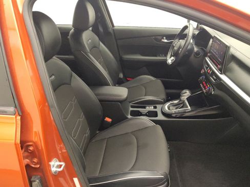 Used 2022 Kia Forte GT-Line w/ GT-Line Technology Package FWD image 21