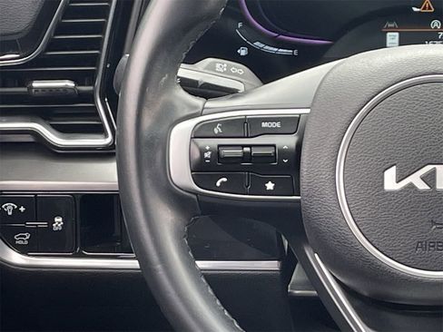 Certified 2025 Kia Sportage EX w/ Premium Package image 22