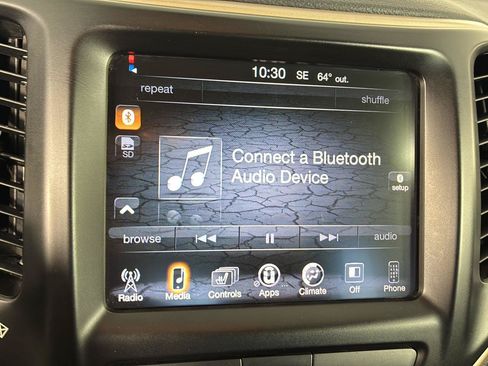 Used 2015 Jeep Cherokee Latitude w/ Cold Weather Group FWD image 27