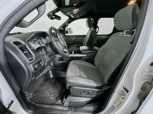 Used 2021 RAM 1500 Big Horn image 13