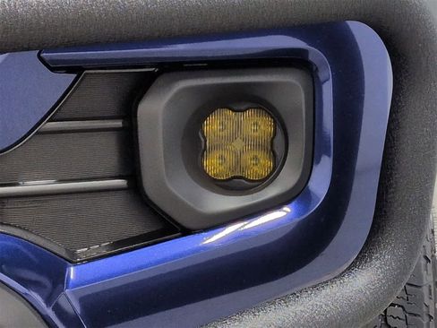 Used 2023 Toyota Tacoma TRD Off-Road w/ TRD Premium Off Road Package image 18