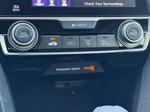 Used 2017 Honda Civic EX image 16