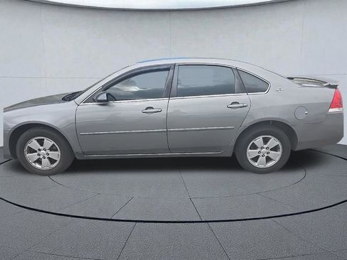 Used 2006 Chevrolet Impala LT w/ Preferred Equipment Group FWD image 3