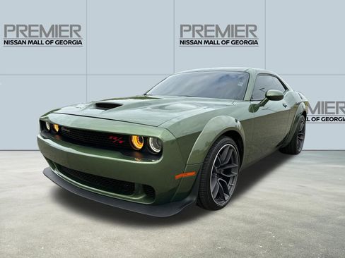 Used 2020 Dodge Challenger R/T Scat Pack image 1